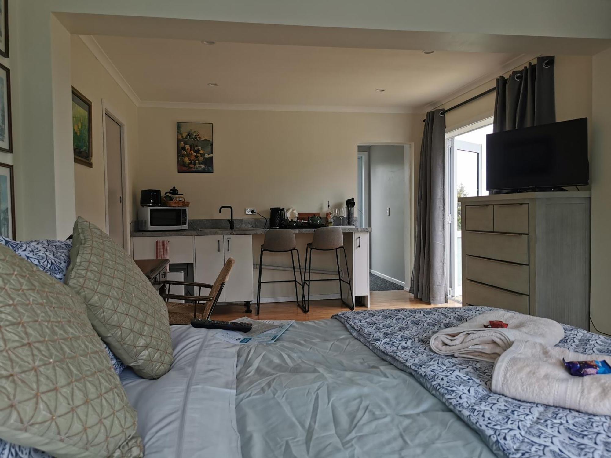 Queen Room Deck