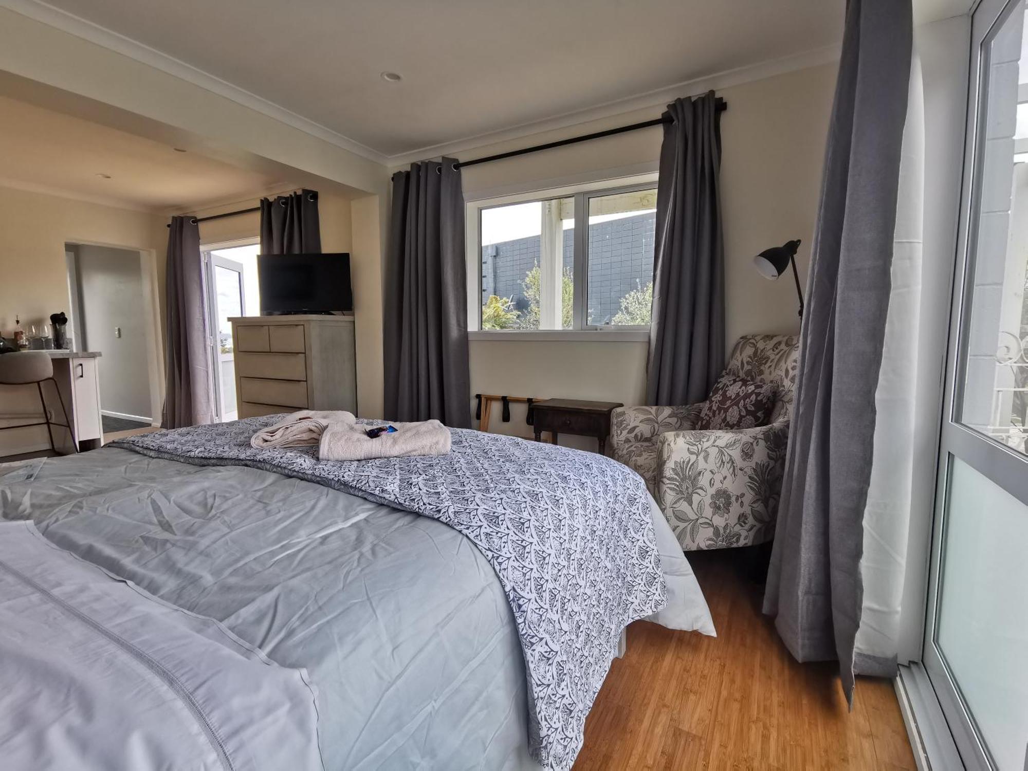 Queen Room Deck